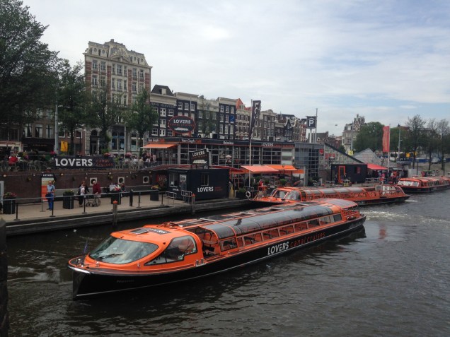 0B2A61DF-709C-4E1C-80B4-54903E196AC0