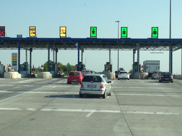 8E93EE56-5FCC-430E-A467-96B0F043AD41