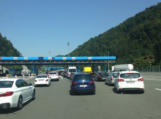 FF42E30F-5070-4BF1-BB1D-D45749383DC3